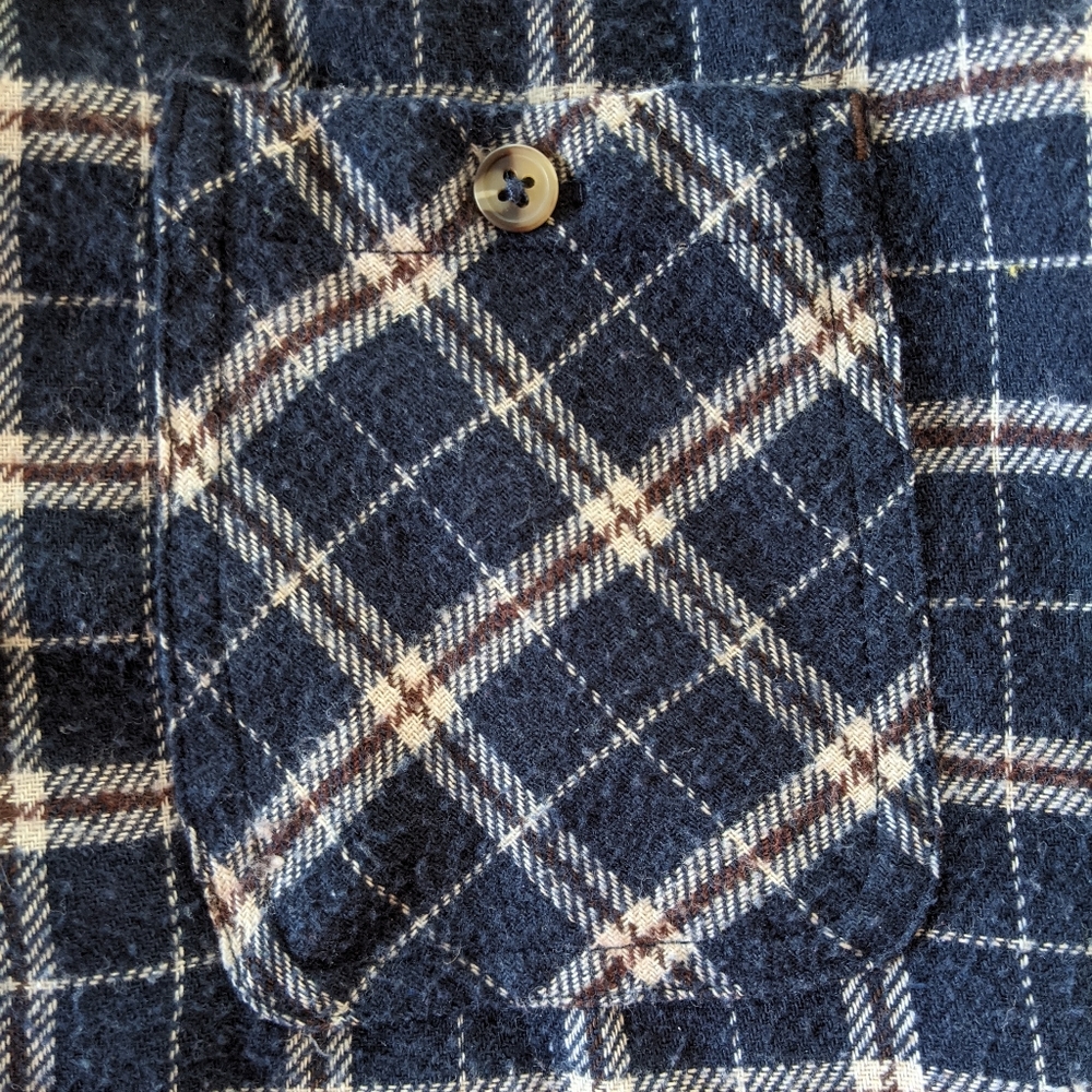 Men's Button Down - Picture 4 of 6